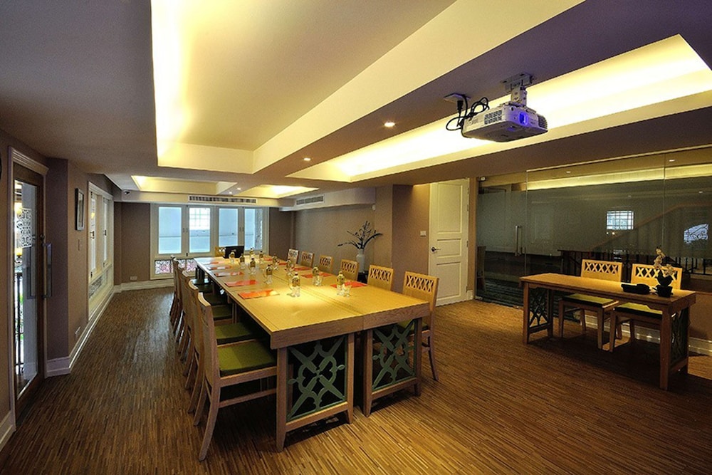 la petite salil sukhumvit thonglor 1