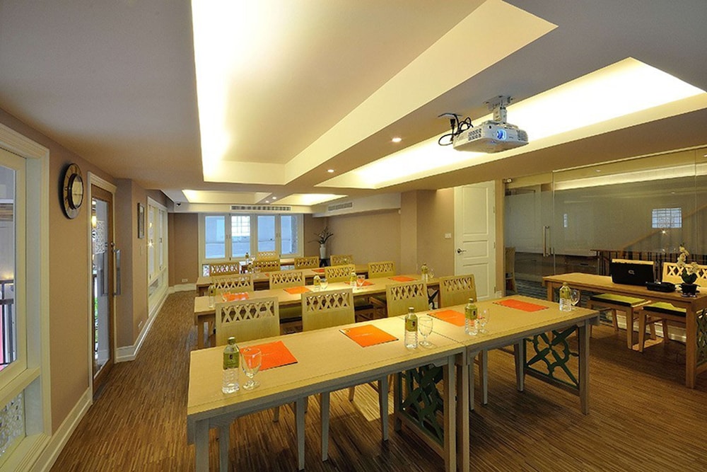 la petite salil sukhumvit thonglor 1