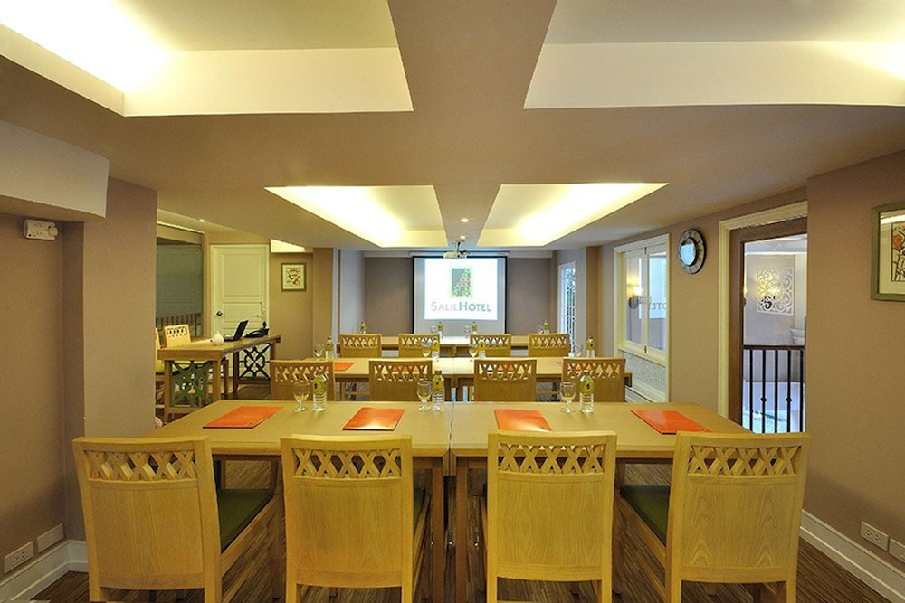 la petite salil sukhumvit thonglor 1