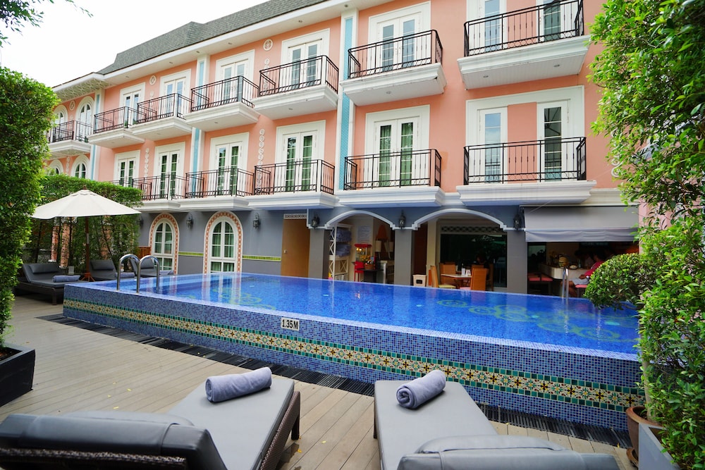 la petite salil sukhumvit thonglor 1