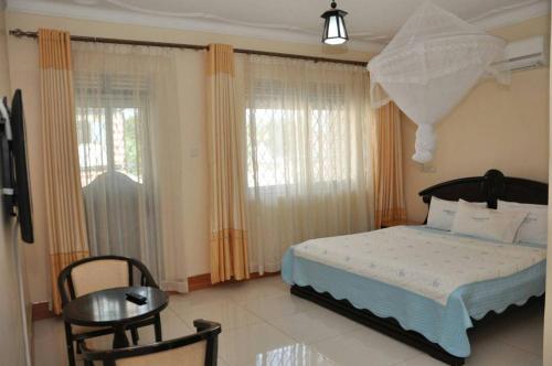 Innophine Hotel 790,Kampala>>Entebbe,3 star