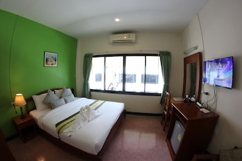 my place surat hotel