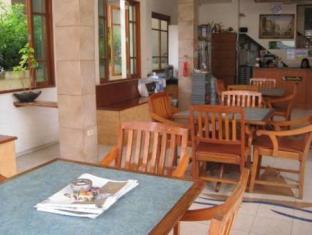 New Nikom Court,Pattaya Beach>>Pattaya,2 star