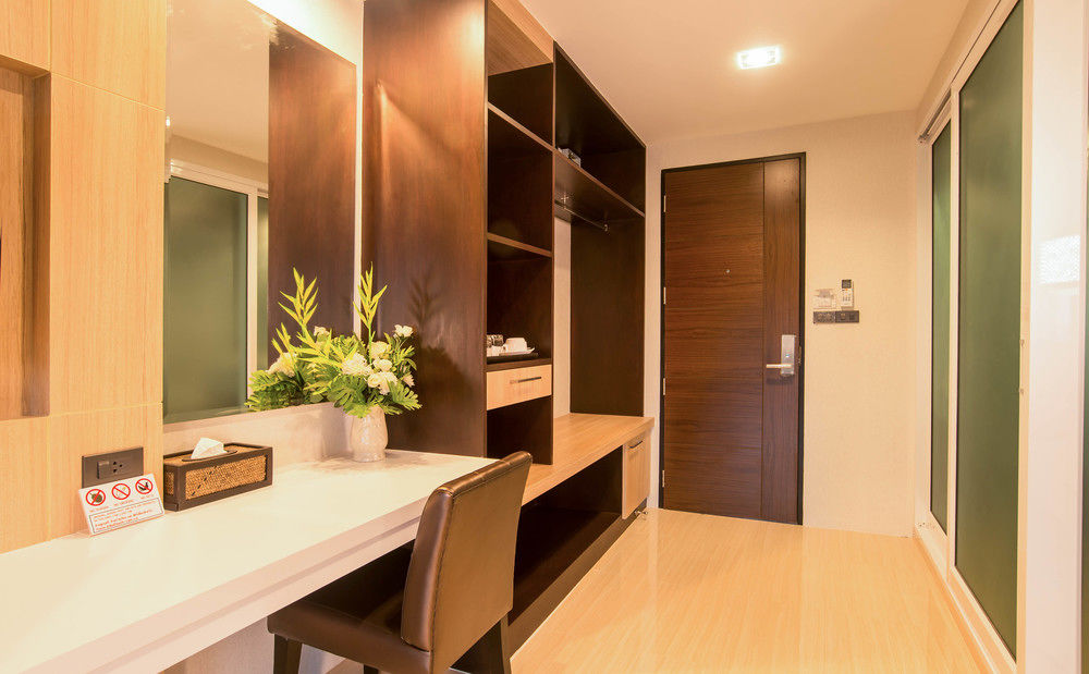 the nice hotel