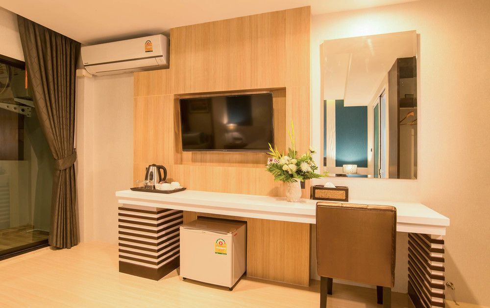 the nice hotel