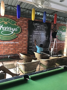 harrys hotel bar and restaurant