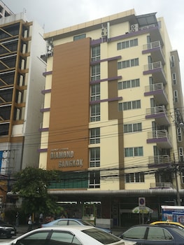 diamond bangkok apartment