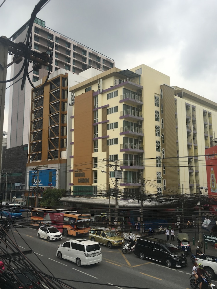 diamond bangkok apartment