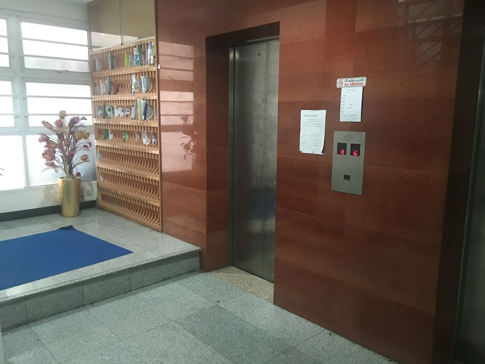 diamond bangkok apartment