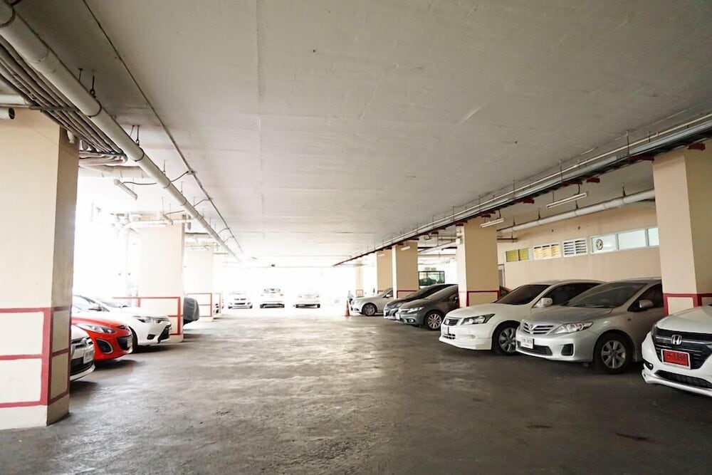 diamond bangkok apartment