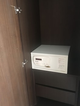 diamond bangkok apartment