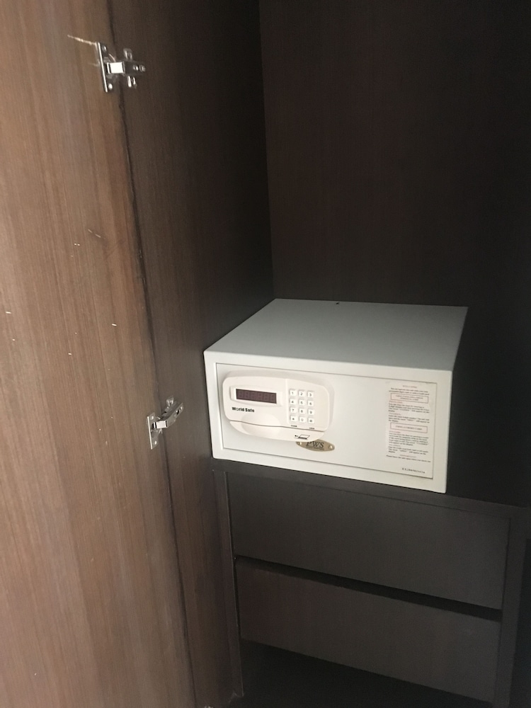 diamond bangkok apartment