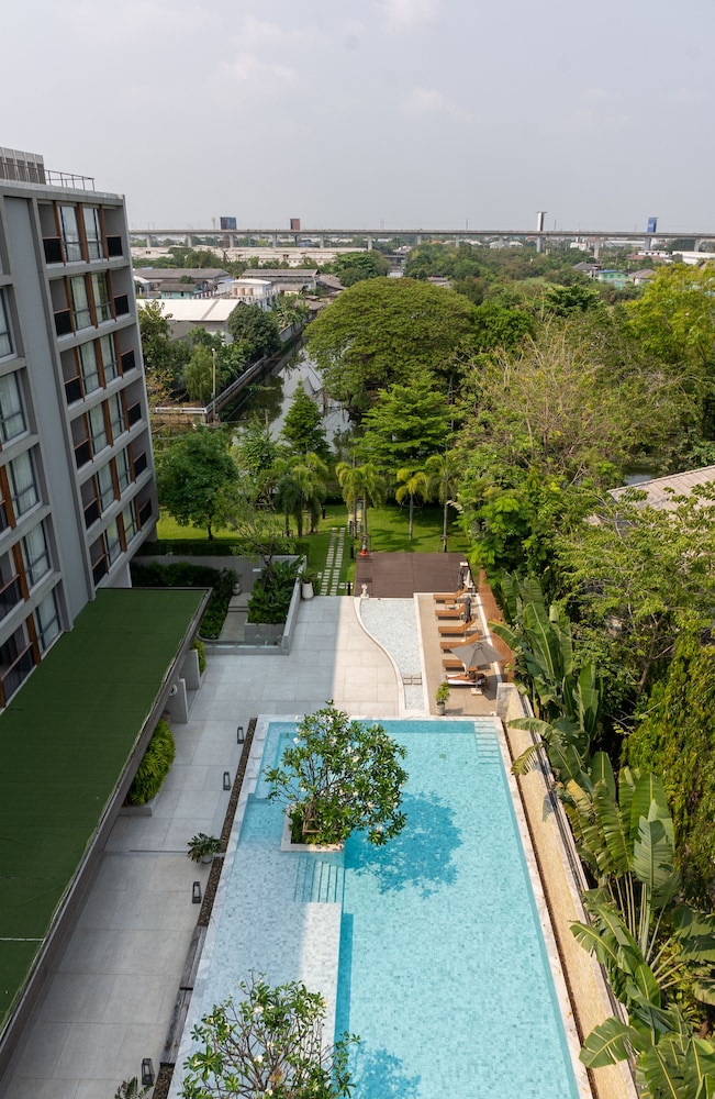 the park nine hotel suvarnabhumi