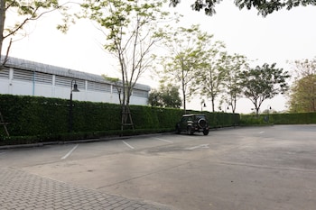 the park nine hotel suvarnabhumi