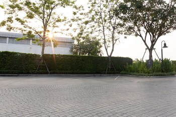 the park nine hotel suvarnabhumi