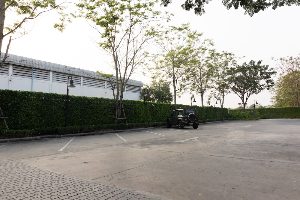 the park nine hotel suvarnabhumi