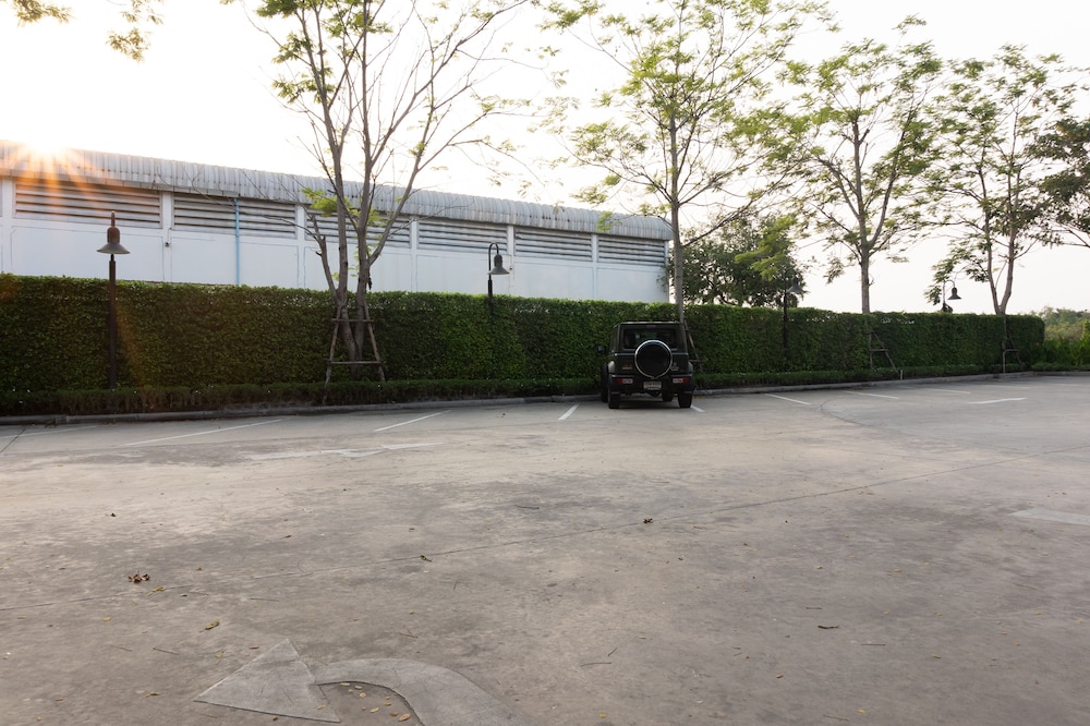 the park nine hotel suvarnabhumi