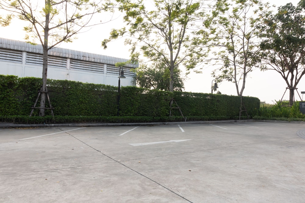 the park nine hotel suvarnabhumi