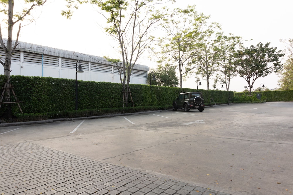 the park nine hotel suvarnabhumi
