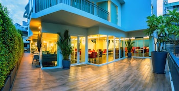 anajak bangkok hotel