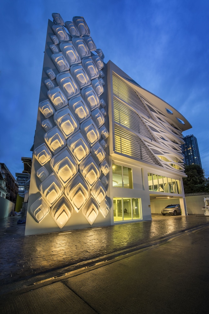 anajak bangkok hotel