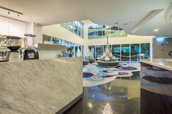 anajak bangkok hotel