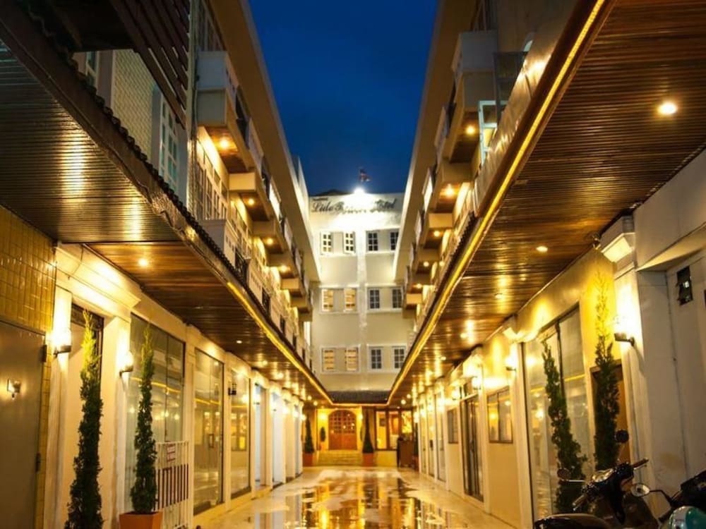 lido beach hotel pattaya