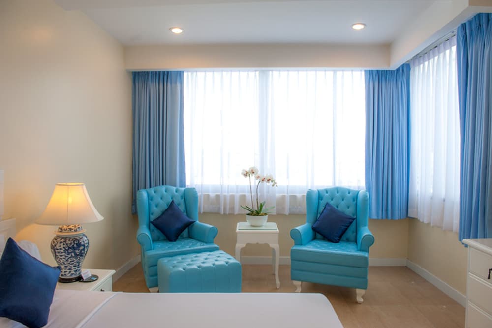 lido beach hotel pattaya