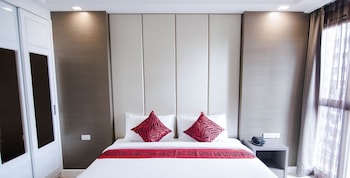 hope land hotel sukhumvit 8