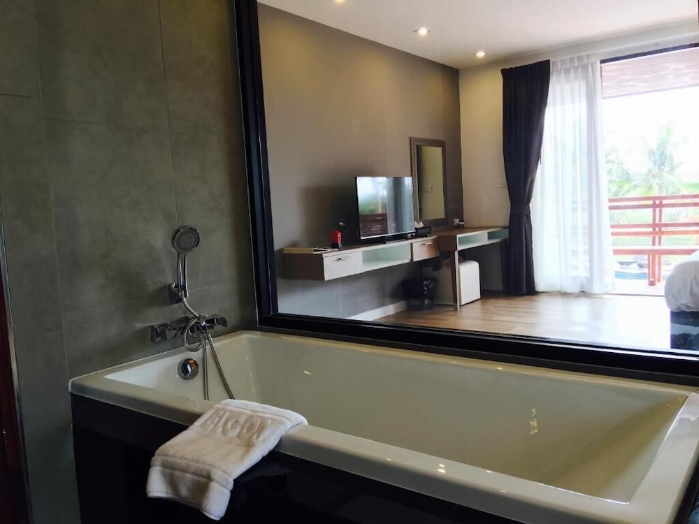 elegancy resort hua hin