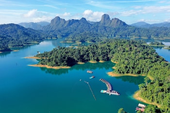 500 rai khao sok floating resort