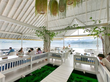 500 rai khao sok floating resort