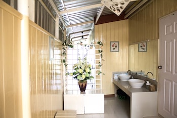 yenjit resort