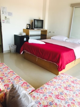 baan pak i un hua hin