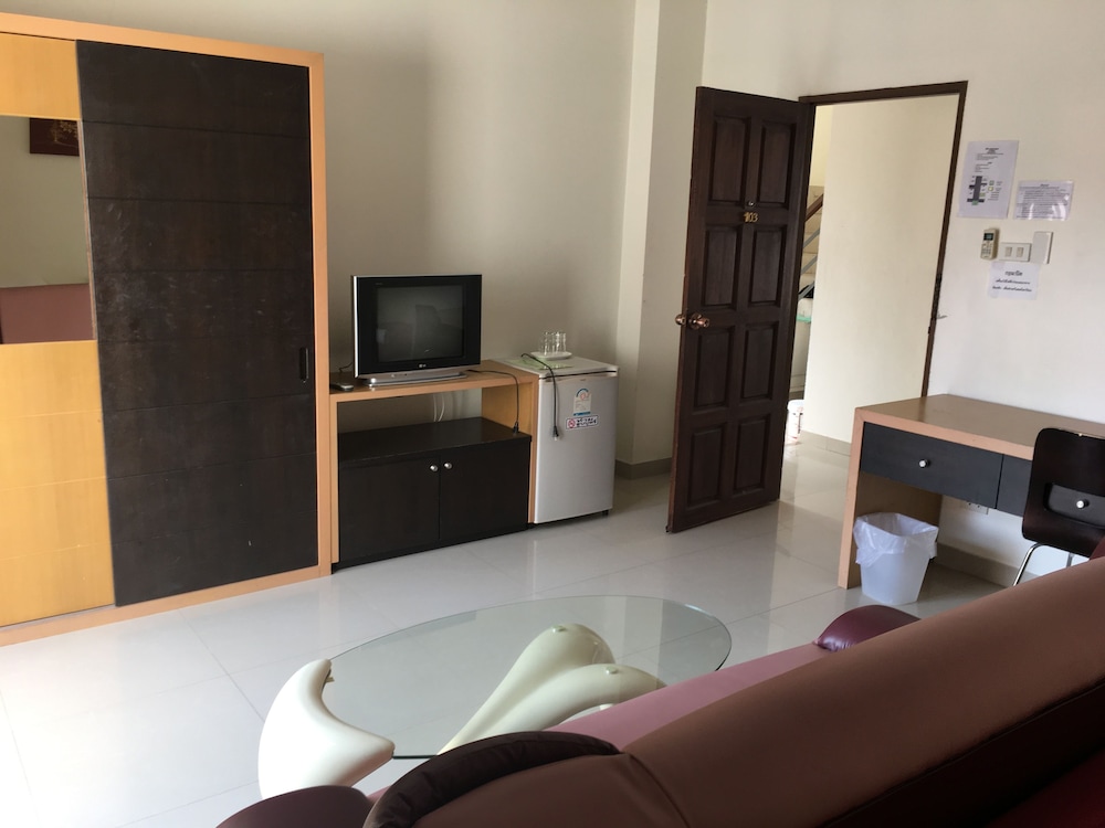 baan pak i un hua hin