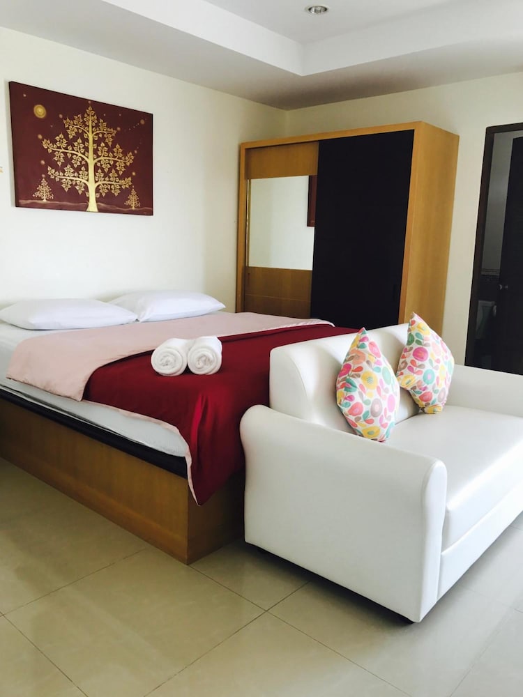 baan pak i un hua hin