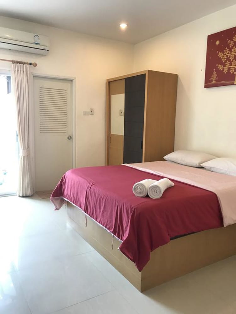 baan pak i un hua hin