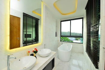 bukit pool villas