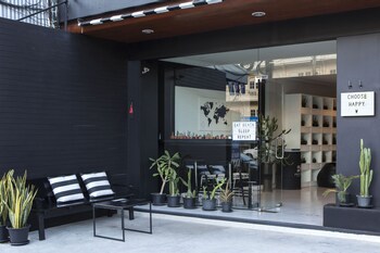 crystal hotel huahin