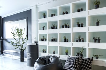 crystal hotel huahin