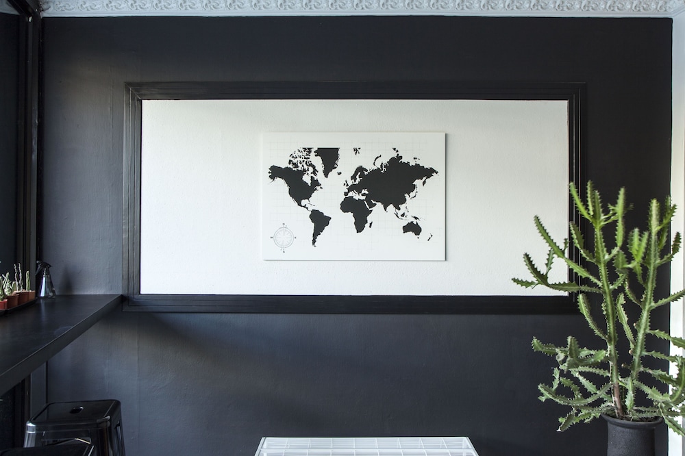 crystal hotel huahin