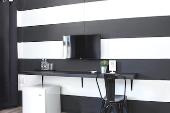 crystal hotel huahin