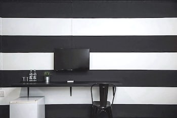 crystal hotel huahin