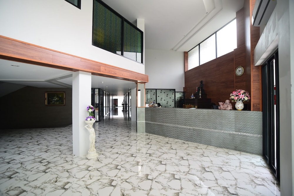 chanthaburi center hotel