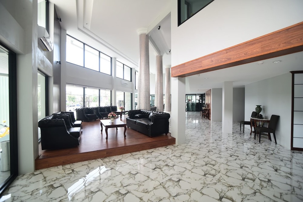 chanthaburi center hotel