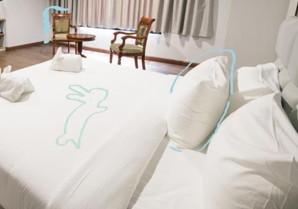 chanthaburi center hotel