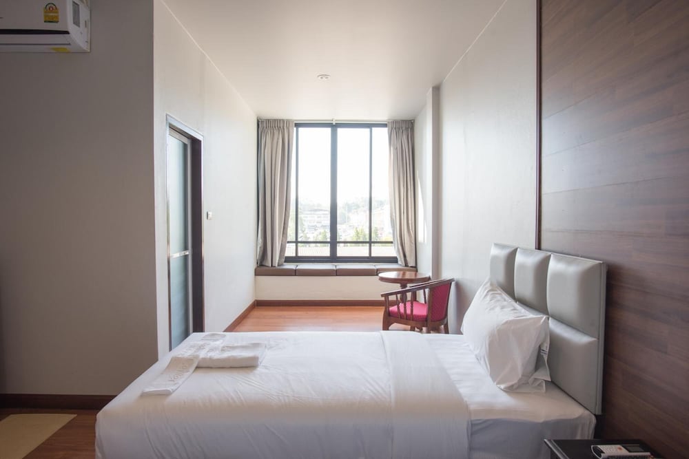 chanthaburi center hotel