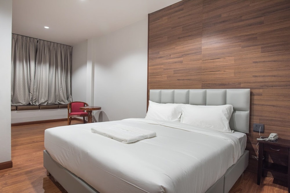 chanthaburi center hotel