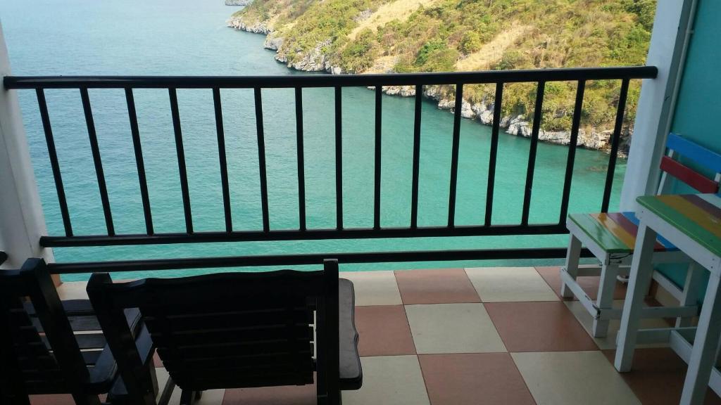 ocean view resort koh sichang