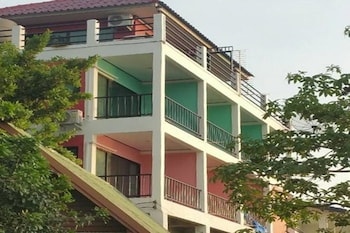 ocean view resort koh sichang